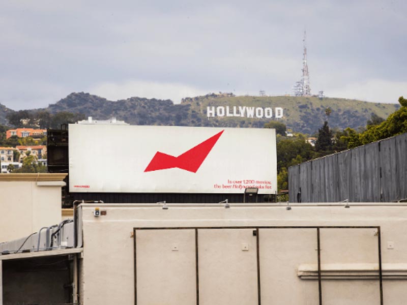 Nuevo: África refuerza la histórica presencia de Budweiser en el cine