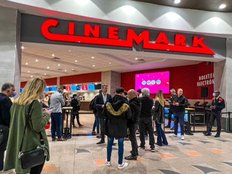 La cadena estadounidense de cines está establecida en le país desde 1997.