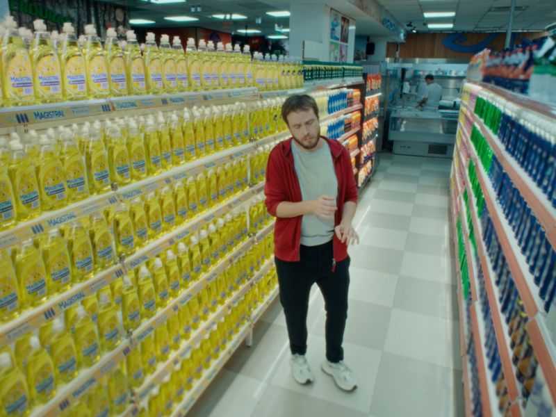 "Sabemos que el atributo de rendimiento superior es una especie de “asset en construcción” de la marca, y siempre está buena la búsqueda de razonamientos e insights que sigan abonando al mismo objetivo”, comentaron desde la agencia fundada por Alejandro Devoto y Hernán Kritzer.