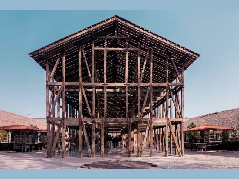 Recientemente, Concha y Toro abrió su nuevo Centro del Vino en Pirque, Santiago. 