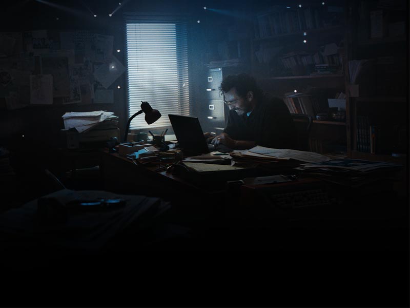 El corto, dirigido por Andrea Pele y Francisco Paparella, lleva al espectador al interior de un hogar donde un periodista y su familia son atacados.