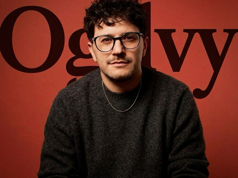 Diego Muñoz es un profesional con más de 17 años de experiencia en la industria publicitaria.