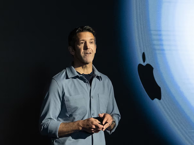 John Ternus asumirá el cargo de director ejecutivo de Apple el 1° de septiembre. (Adam Gray/Bloomberg)