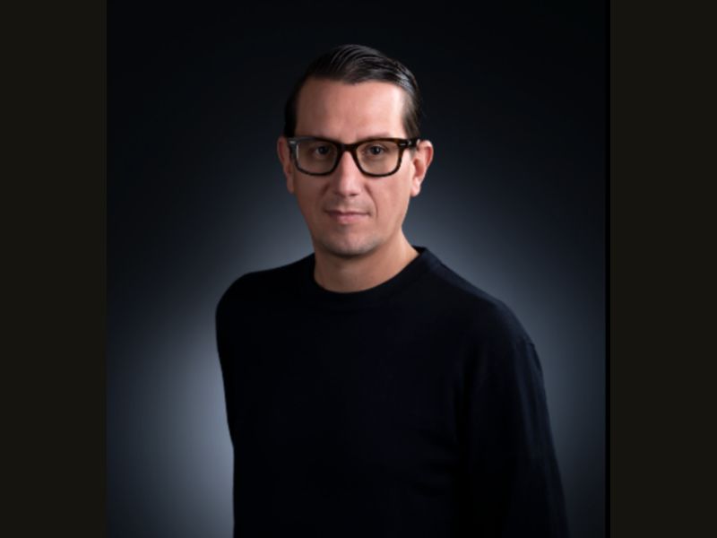  La trayectoria de Ruiz Pineda incluye reconocimientos en festivales internacionales como Cannes Lions, Effie, Clio, LIA, One Show, D&AD, New York Festivals y El Ojo de Iberoamérica.