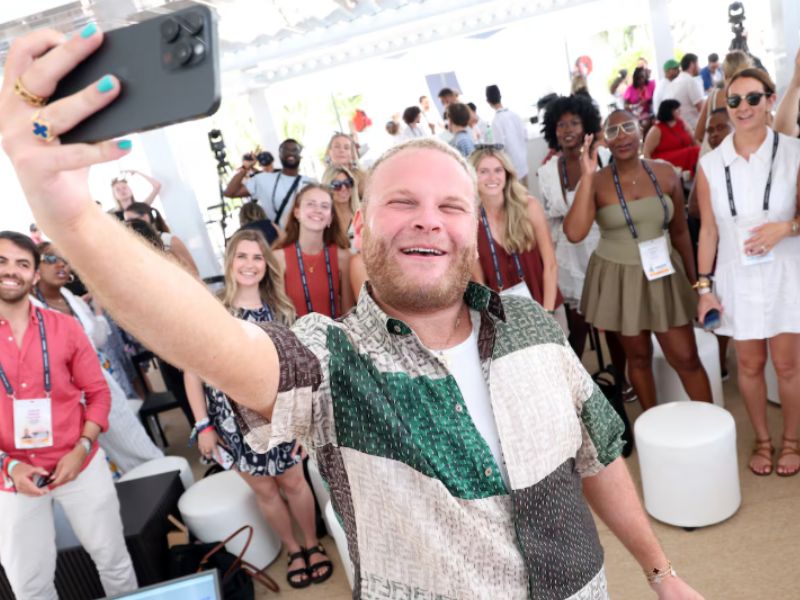 Ad Age entrevistó a 16 creadores, representantes de talento y ejecutivos de marketing de influencers (entre ellos Brandon Edelman, en la foto) sobre cómo los creadores pueden obtener el máximo provecho comercial de Cannes. (Cannes Lions)