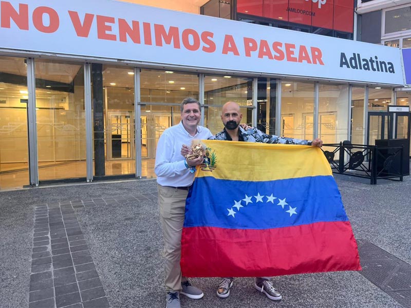 Alberto Chumaceiro (Fénix Media) y Sebastián Arrechedera (Rainbow Lobster), no vinieron a pasear a Cannes. 
