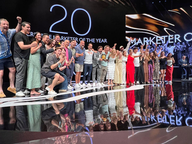 AB Inbev con su equipo y partners celebrando la distinción como Creative Marketer of the Year por tercera vez.