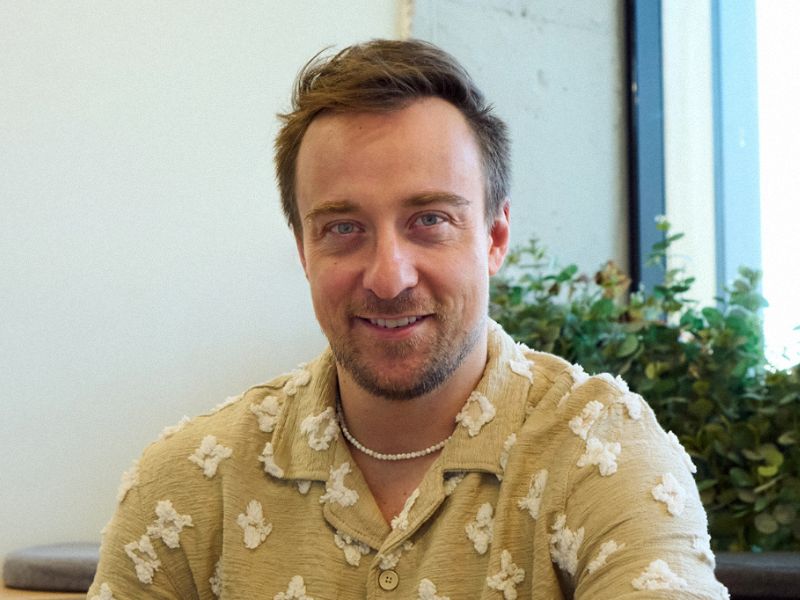 Canhisares se incorpora a la agencia tras ocupar el cargo de associate creative director en VML Brasil.