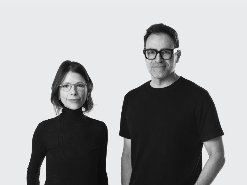 Marina Pires, presidenta de Le Pub San Pablo, junto a Fred Saldanha. 