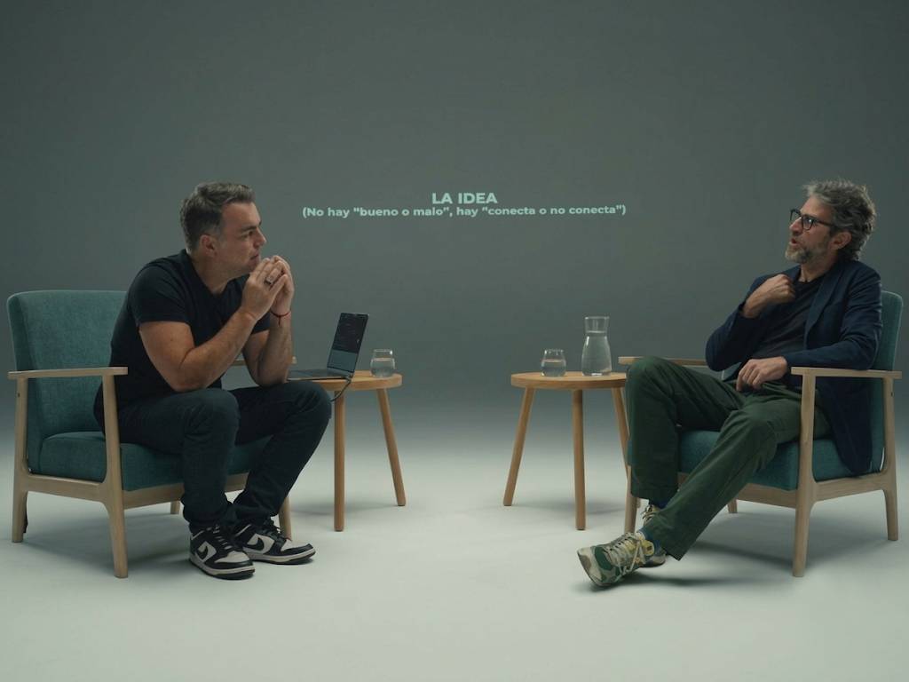 Carlos Pérez entrevista a Tomás Ostiglia sobre la pasión por la música que comparte con su hermano Tute, su admiración por las ideas simples, el “crazy ambition” con que hoy se presenta su agencia y muchísimo más.