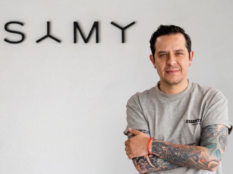 Antuna afirmó: "La creatividad sigue siendo el motor que conecta con las personas, pero es la tecnología la que permite identificar oportunidades, entender audiencias, optimizar procesos y medir resultados con mayor precisión". 