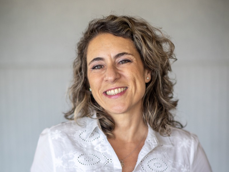 “En un ecosistema de comunicación más fragmentado, dinámico y saturado, la ventaja no necesariamente está en quien consigue ocupar más espacios, sino en quien entienda mejor qué está pasando en ellos”, dice Pavese.