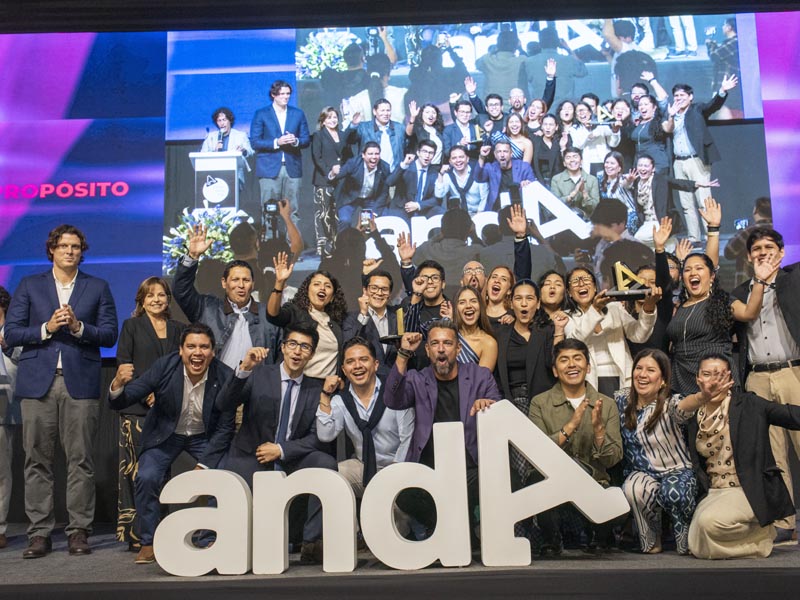 Los equipos de Circus Grey, OMD y BCP reciben el Gran Premio ANDA 2026.