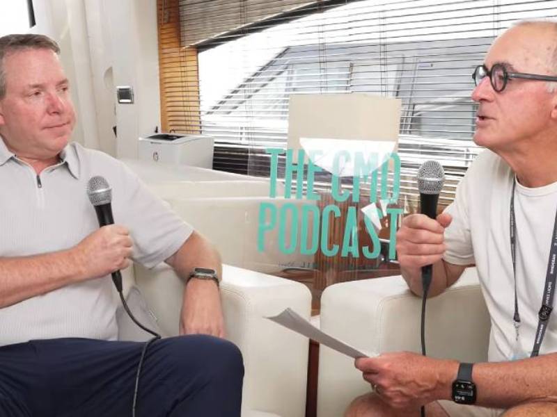 En la conversación, Stengel indaga en el pasado de Kirkham, quien explica que nació y creció en un pueblo al oeste de Filadelfia, del cual su padre era intendente. Allí aprendió uno de los valores que lo guiarán a lo largo de toda su vida, la simplicidad.