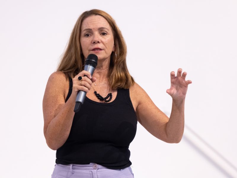 “Llegar a la presidencia de Más Mujeres Creativas es llegar a una casa que otras compañeras y amigas construyeron antes”, comentó Conesa. 