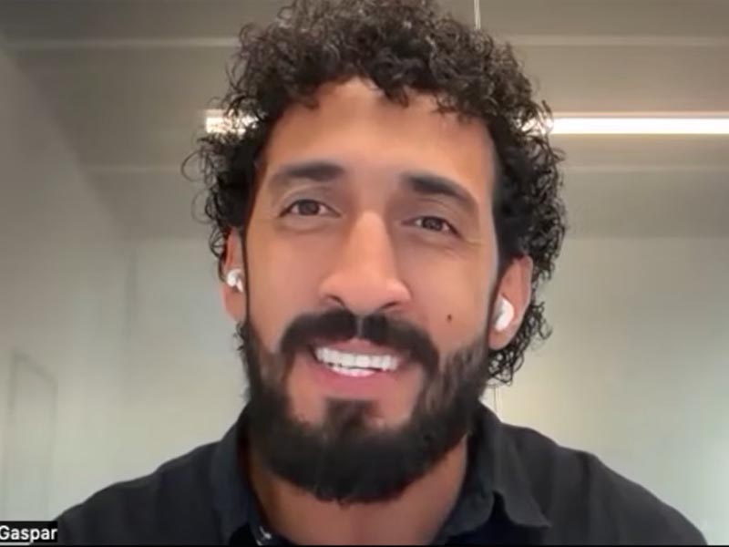“Una empresa no genera impacto positivo solo porque sabe comunicarlo. Tiene que examinar sus propias decisiones”, reflexiona Gaspar.