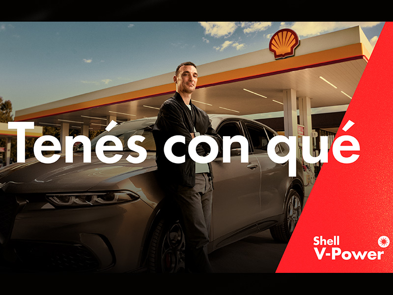 Tras el éxito de su anterior participación en la comunicación de la marca, el director técnico de la Selección Argentina vuelve a protagonizar una campaña, esta vez para Shell V-Power. 